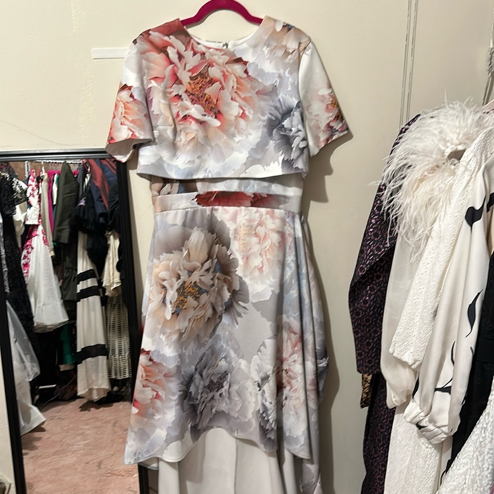 Stunning high low floral dress